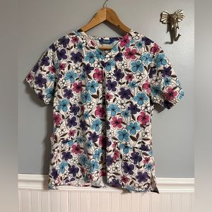 Multi-color flower scrub top